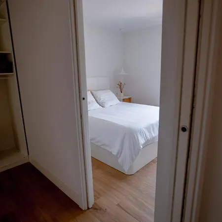 شقة Apartamento Amorebieta *